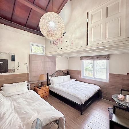 Ferienwohnung 晨曦山莊 晨曦紅瓦厝國民旅遊卡特約商店sunshino Farmstead Zuozhen Exterior foto