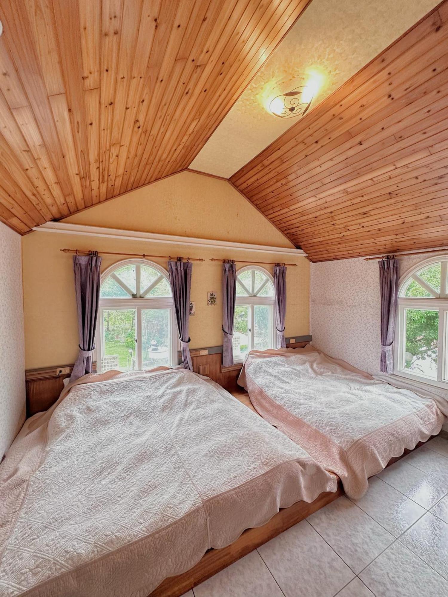 Ferienwohnung 晨曦山莊 晨曦紅瓦厝國民旅遊卡特約商店sunshino Farmstead Zuozhen Exterior foto