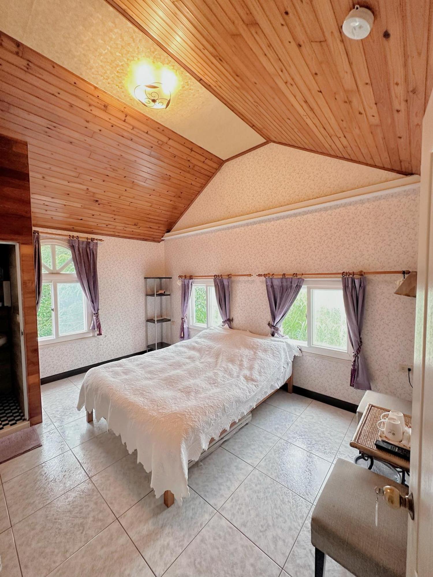 Ferienwohnung 晨曦山莊 晨曦紅瓦厝國民旅遊卡特約商店sunshino Farmstead Zuozhen Exterior foto