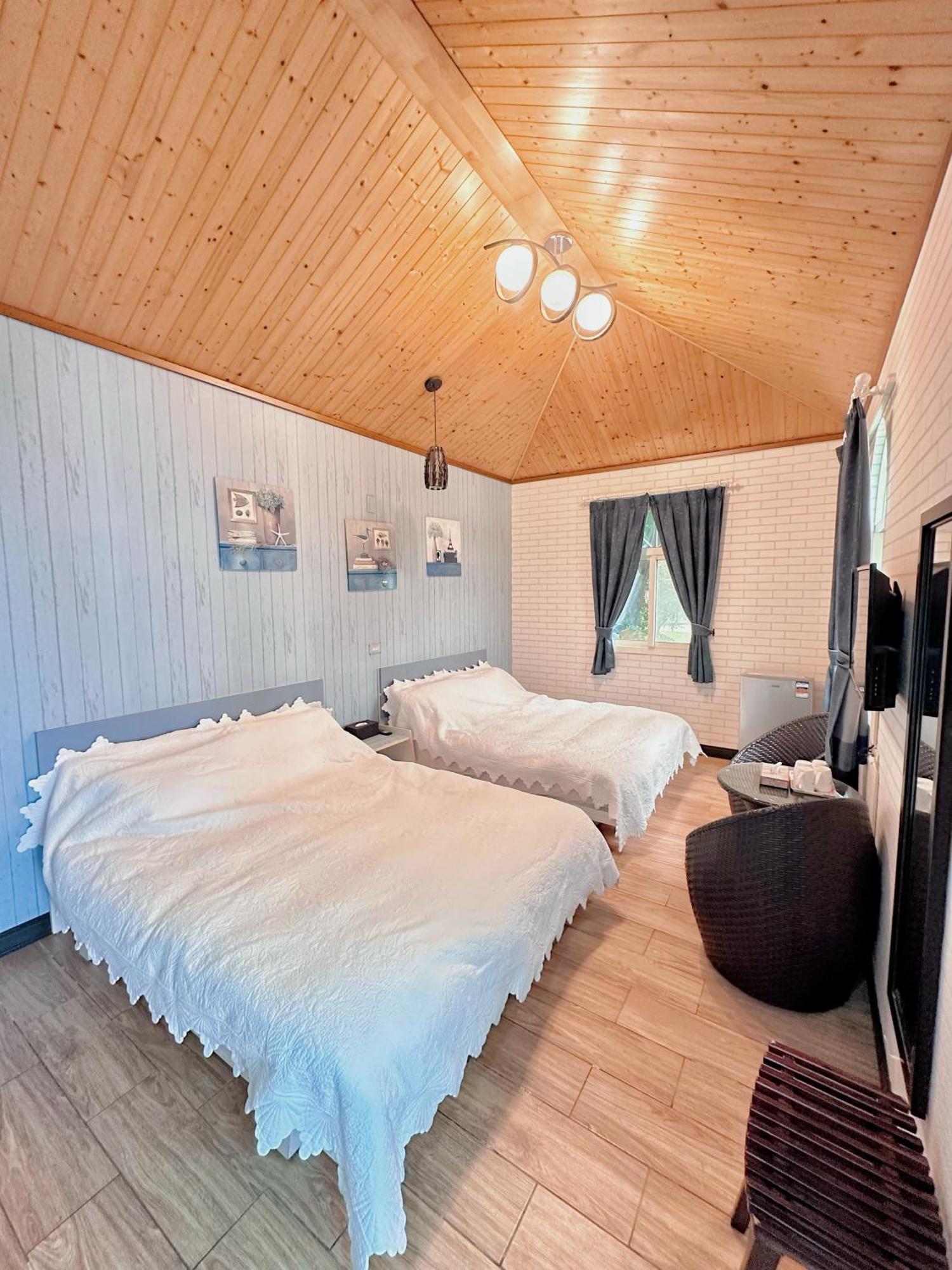 Ferienwohnung 晨曦山莊 晨曦紅瓦厝國民旅遊卡特約商店sunshino Farmstead Zuozhen Exterior foto